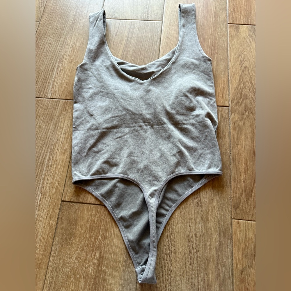 Free People Clean Lines grey Bodysuit medium/large - Picture 5 of 6
